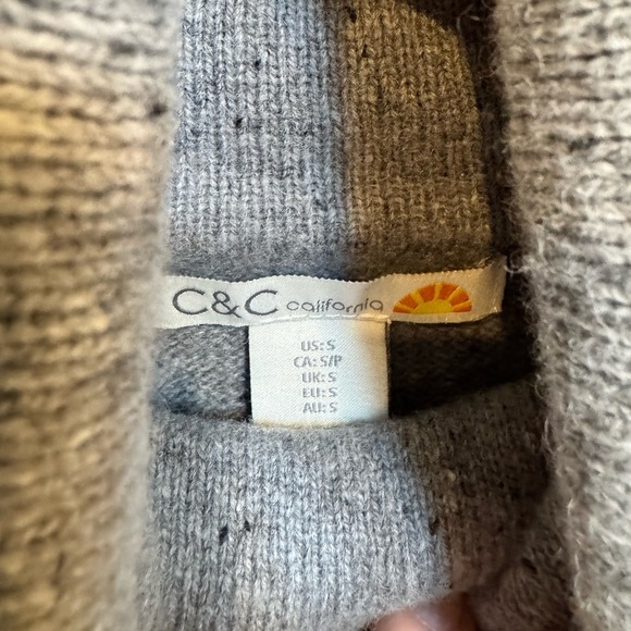 C&C California Grey Wool Blend Turtleneck Sweater. Size S - Picture 2 of 5
